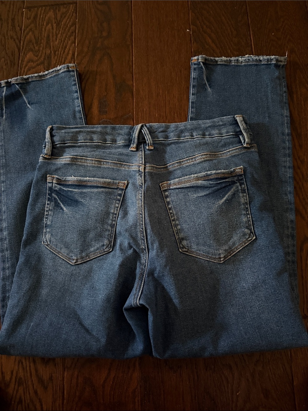 Good American Blue Straight-Leg Jeans - Picture 4 of 4